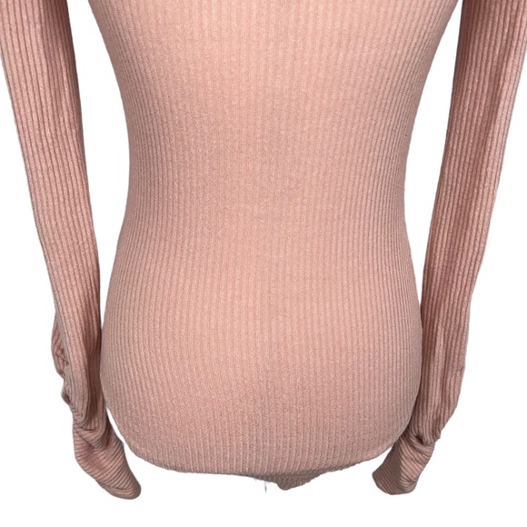 Free People Intimately Cozy Up With Me Ribbed V Neck Cheeky Bodysuit Size Medium - Picture 8 of 16